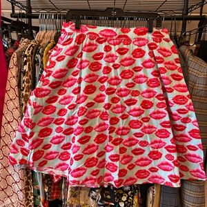 RETROLICIOUS Red & Pink Lips Kiss Print Cotton Skirt Size XL Pockets Glitter